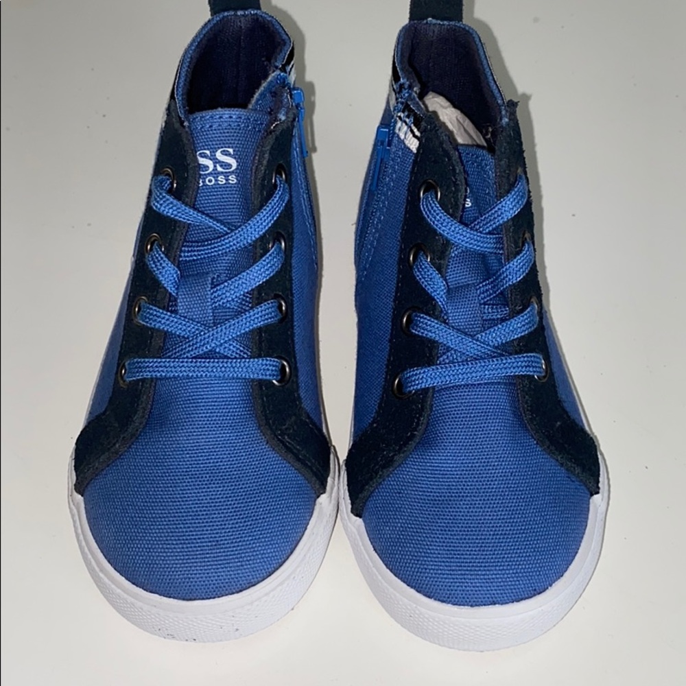 HUGO BOSS SNEAKERS